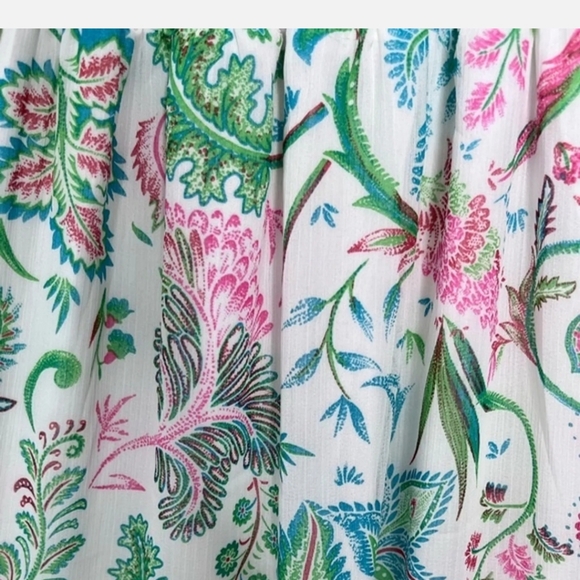 House of Harlow Romantic and Feminine and Gorgeous Pastel Floral Maxi Dress - Picture 3 of 10